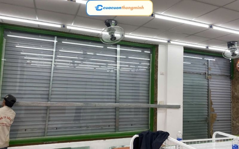 Hướng Dẫn Cách Chống Bão Cho Cửa Cuốn Chi Tiết 1 Vì Sao Cần Chống Bão Cho Cửa Cuốn?