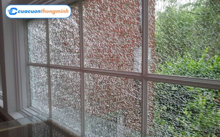 5 Nguyên Nhân Kính Cường Lực Bị Nổ Cần Tránh Ngay