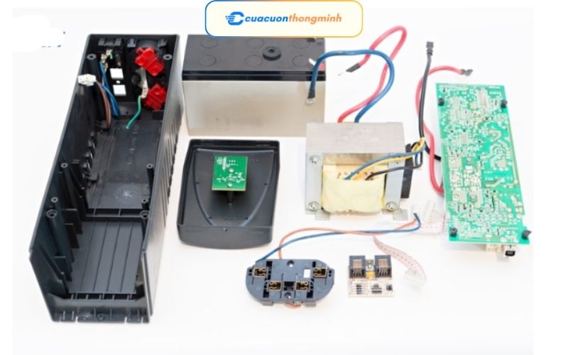 Cấu Tạo Bộ Lưu Điện UPS Cho Cửa Cuốn Và Nguyên Lý Hoạt Động 2 Cấu Tạo Bộ Lưu Điện UPS Gồm Những Bộ Phận Nào?